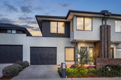 /international/au/18-friesian-avenue-taylors-lakes-vic-152455316/