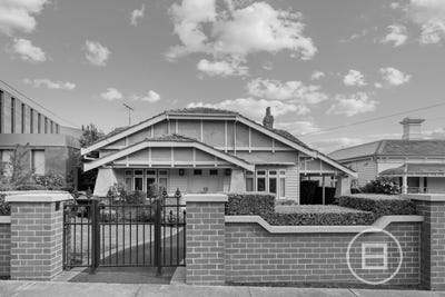 /international/au/3-lorraine-street-essendon-vic-151402632/