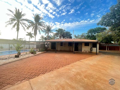 /international/au/24-weaver-place-south-hedland-wa-152304280/