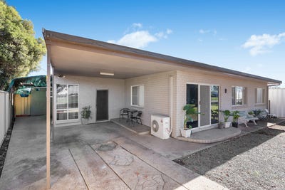 /international/au/101-cassia-road-leeton-nsw-148456824/