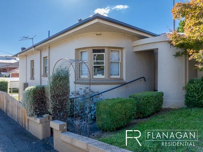 /international/au/16a-connaught-crescent-west-launceston-tas-151556632/