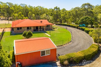 /international/au/81-bukkan-road-glen-eden-qld-151298800/