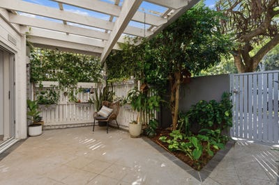 /international/au/1-71-thistle-street-lutwyche-qld-151428156/
