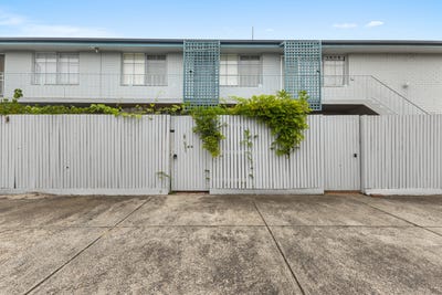 /international/au/7-9-park-avenue-glen-huntly-vic-150670264/