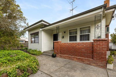 /international/au/412-chisholm-street-black-hill-vic-152687380/
