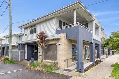 /international/au/2-memorial-lane-barwon-heads-vic-151404280/