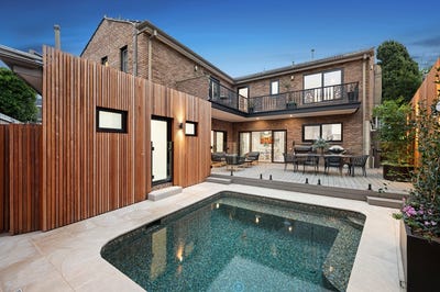 /international/au/21-lang-street-beaumaris-vic-151896400/