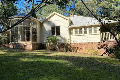 /international/au/7-bestglen-place-thrumster-nsw-151098192/