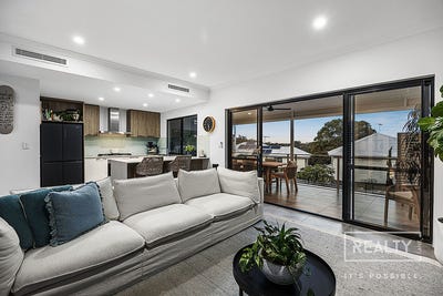 /international/au/6d-hall-street-karrinyup-wa-151207428/