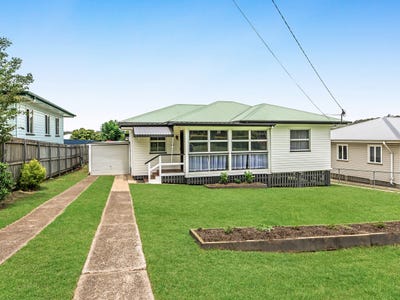 /international/au/26-dorothy-street-silkstone-qld-151552660/
