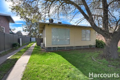 /international/au/20-pearl-street-horsham-vic-151540348/