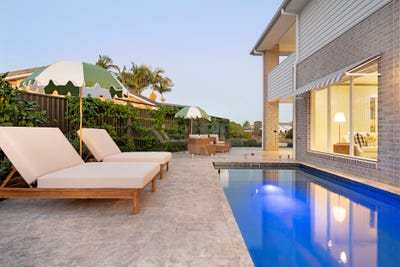 /international/au/42-village-high-road-benowa-waters-qld-152469756/