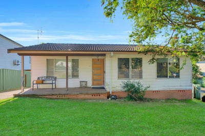 /international/au/61-thomas-walker-drive-chittaway-bay-nsw-148518660/