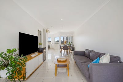 /international/au/7-99-adelaide-street-carina-qld-152550104/