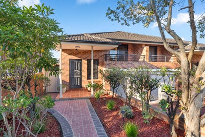 /international/au/18-liberty-street-belmore-nsw-151516248/