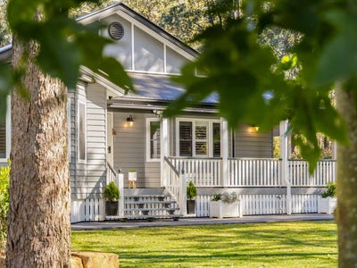 /international/au/83-penny-road-highfields-qld-152028264/