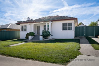/international/au/110-sydney-road-kelso-nsw-151096800/