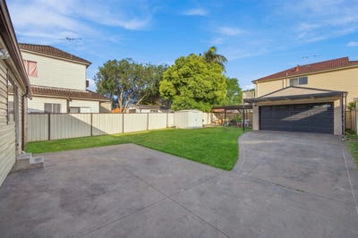 /international/au/104-moorefields-road-kingsgrove-nsw-152581020/