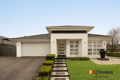 /international/au/15-gemini-street-gregory-hills-nsw-152534552/