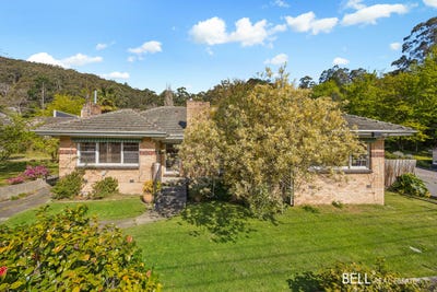 /international/au/3372-warburton-highway-warburton-vic-152434580/