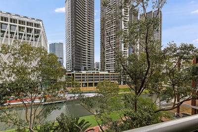 /international/au/51-3-sorrell-street-parramatta-nsw-148399124/