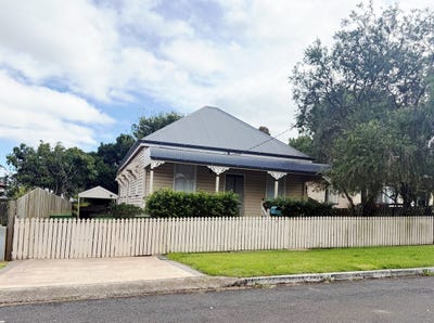 /international/au/11-kennedy-street-north-toowoomba-qld-151606984/