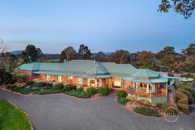 /international/au/150-hildebrand-road-cottles-bridge-vic-152487080/
