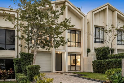 /international/au/8-curlew-way-peregian-springs-qld-151650008/