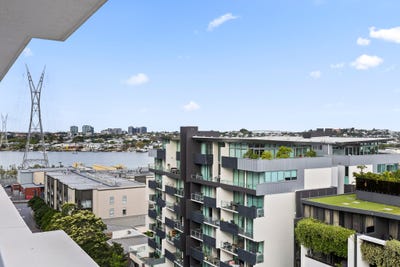 /international/au/813-42-wyandra-street-newstead-qld-151121652/