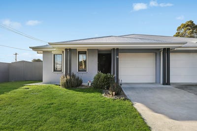 /international/au/10-14-eucalypt-place-south-bowenfels-nsw-151583840/