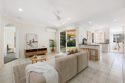 /international/au/93-coronet-crescent-burleigh-waters-qld-151547796/?lang=it