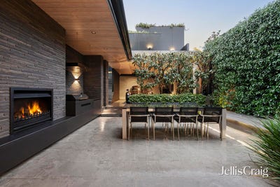 /international/au/58-manningtree-road-hawthorn-vic-151373688/