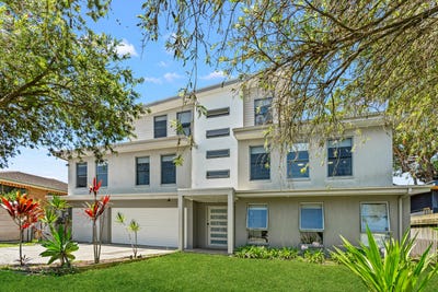 /international/au/3-fourth-avenue-labrador-qld-150766004/