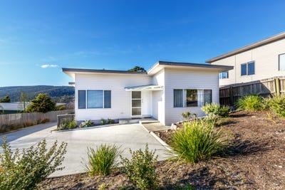 /international/au/1-38-hutchins-street-kingston-tas-151638540/