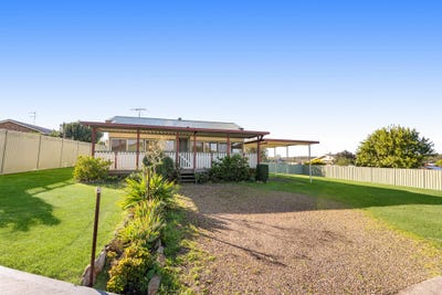 /international/au/43b-alton-road-cooranbong-nsw-151406924/