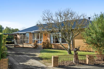 /international/au/21-hancock-street-colac-vic-148740576/?lang=id