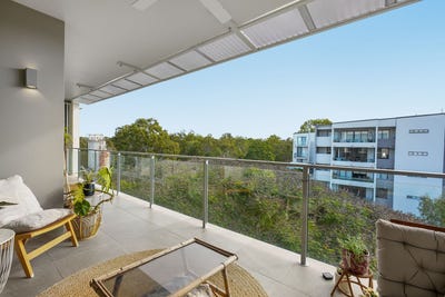 /international/au/504-3-gallagher-terrace-kedron-qld-151489260/