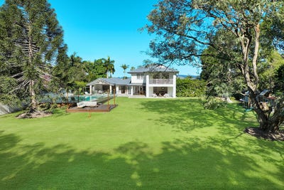 /international/au/71-marbella-drive-benowa-waters-qld-145865744/?lang=en
