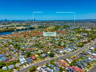 /international/au/5-lunar-court-benowa-qld-152617364/