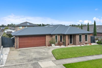 /international/au/7-violet-street-bunyip-vic-151328624/