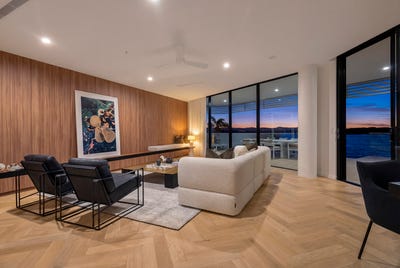 /international/au/1-4-paradise-parade-paradise-point-qld-150767216/