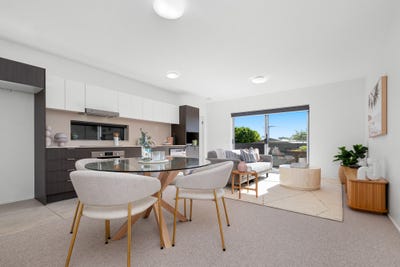 /international/au/5-28-chatsworth-road-greenslopes-qld-151126932/