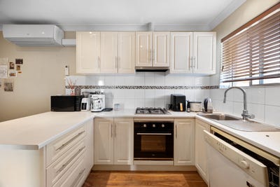 /international/au/12-14-16-first-ave-woodville-gardens-sa-151635496/