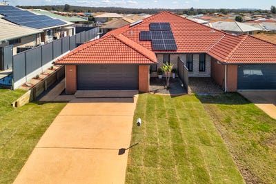 /international/au/2-40-peregrine-drive-lowood-qld-152060444/