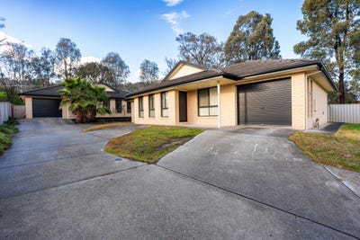 /international/au/1-2-24-dillagar-place-springdale-heights-nsw-148640844/