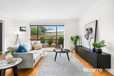 /international/au/2-108-roberts-street-west-footscray-vic-148619784/