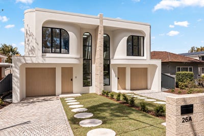 /international/au/26a-pines-parade-gymea-nsw-152642352/