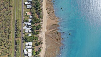 /international/au/73-colonial-drive-clairview-qld-151354040/
