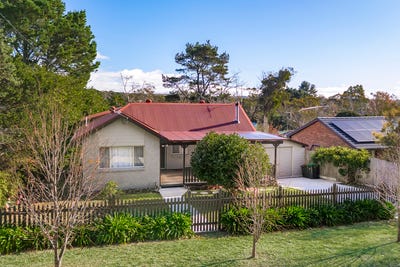 /international/au/24-seventh-avenue-katoomba-nsw-151188556/