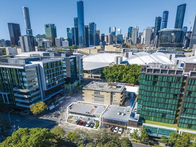 /international/au/28-russell-street-south-brisbane-qld-505252724/
